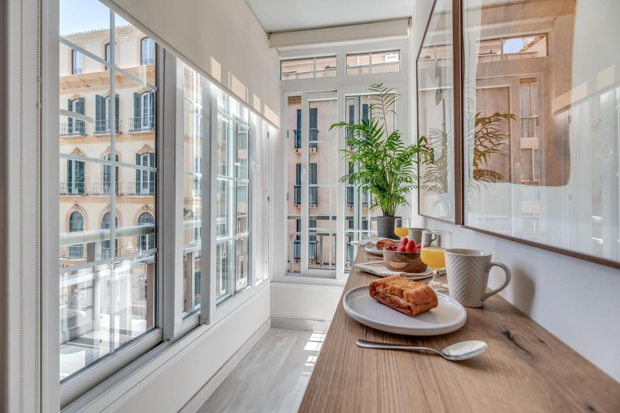 Victoria 16 Premium By Nagoa Homes Malaga Ngoại thất bức ảnh