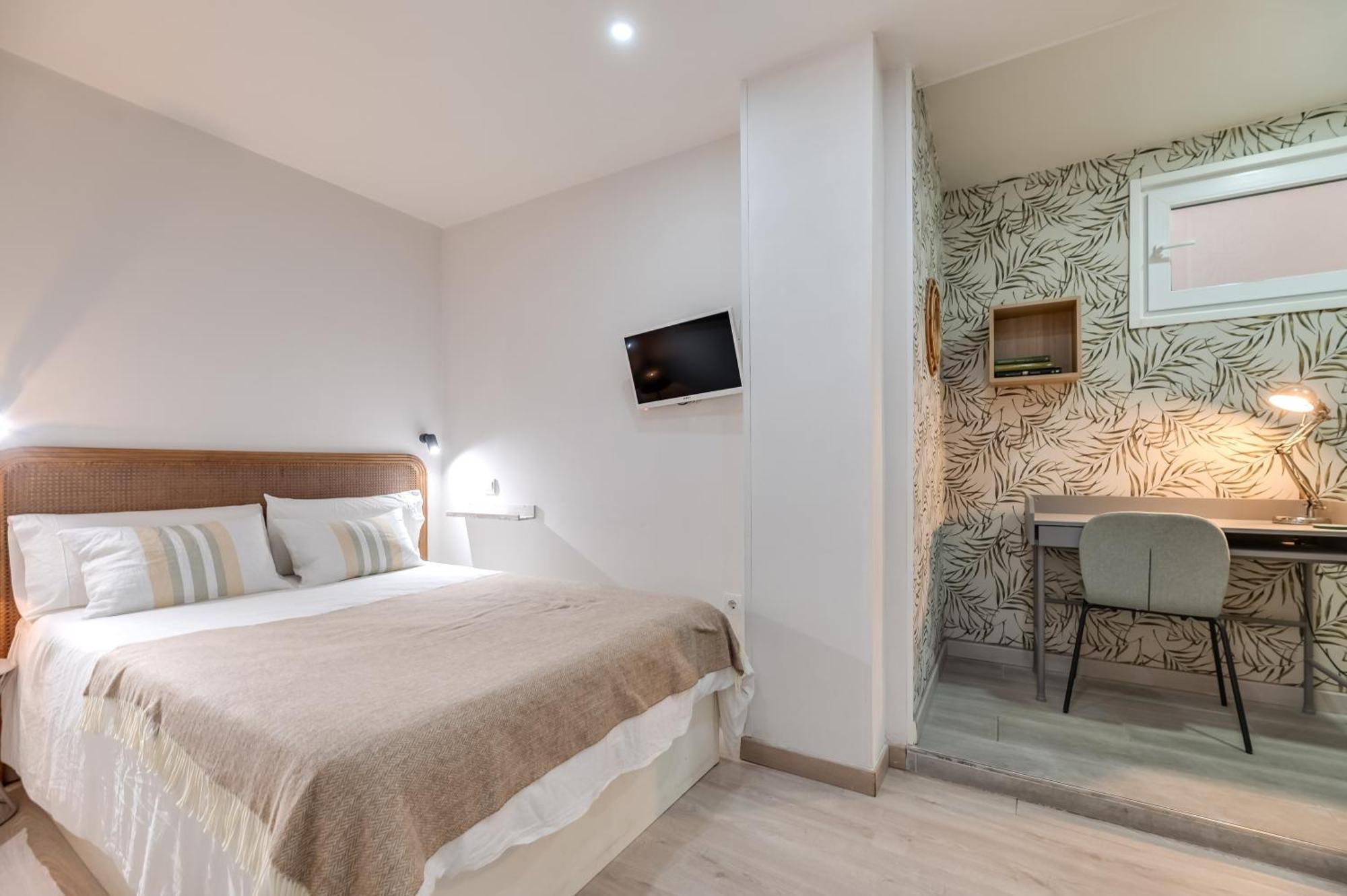 Victoria 16 Premium By Nagoa Homes Malaga Ngoại thất bức ảnh